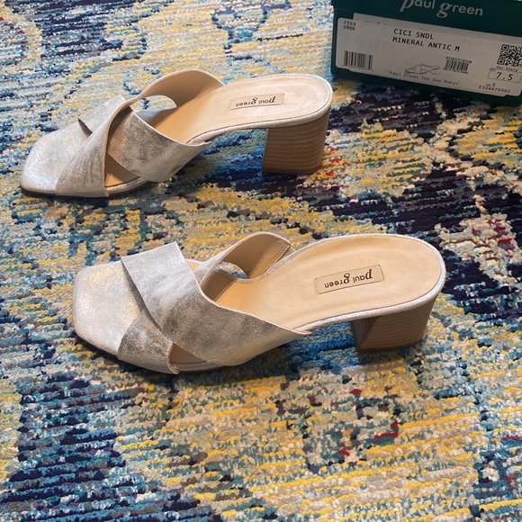 COPY - NWT Paul Green Cici Sandals in Gold/Mineral Antic with Block Heels - Picture 3 of 6